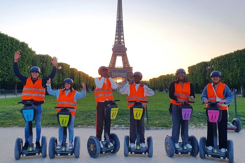 Billet Balade nocturne en segway à Paris
