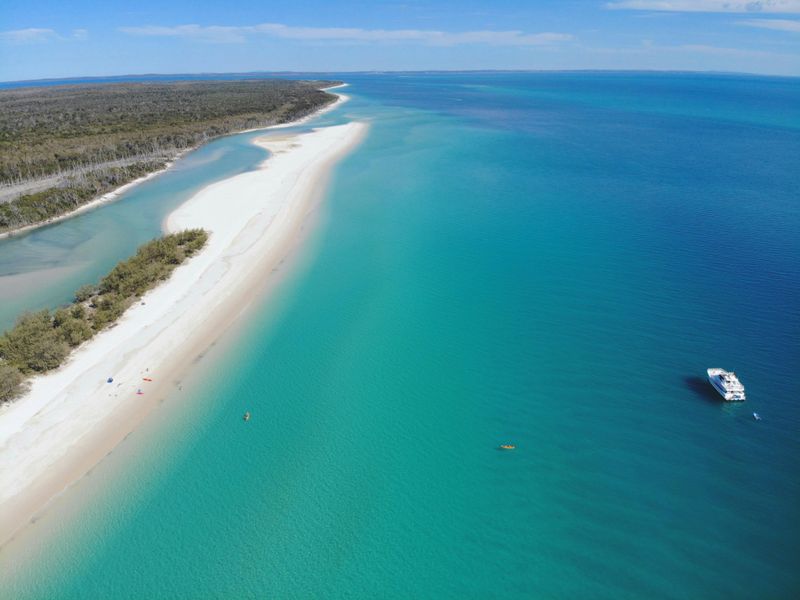 Billet Excursion en bateau à la plage de l'île Fraser depuis Hervey Bay avec déjeuner