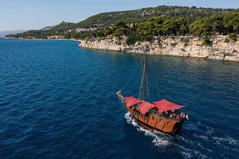 Billet Balade en bateau pirate à Split