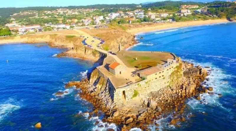 Billet Excursion aux Rías Baixas depuis Saint-Jacques-de-Compostelle avec promenade en bateau et dégustation de vin