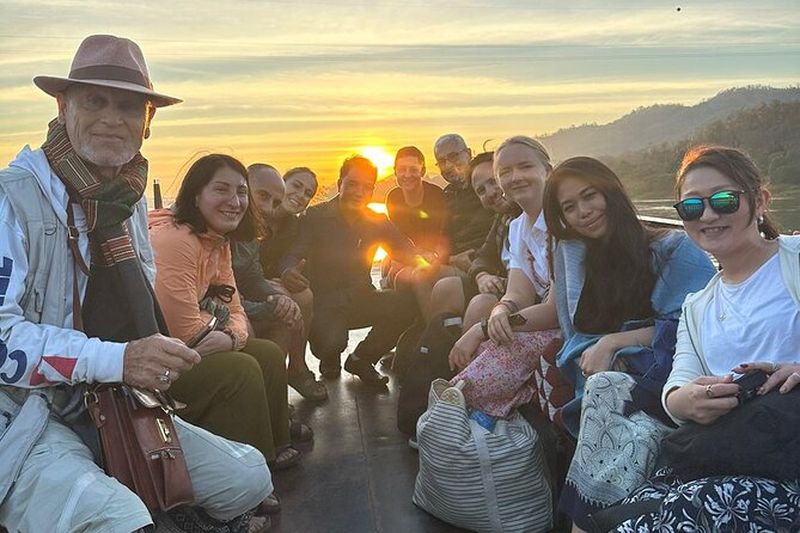 Billet Croisière vers les grottes de Pak Ou et les chutes d'eau de Kuang Si depuis Luang Prabang