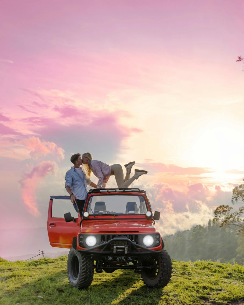 Billet Circuit classique en 4x4, lever du soleil et source chaude naturelle de Batur