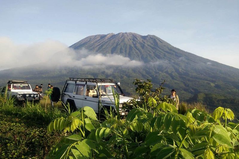 Billet Visite en 4x4 à l'est de Bali avec rafting sur la rivière Telaga Waja