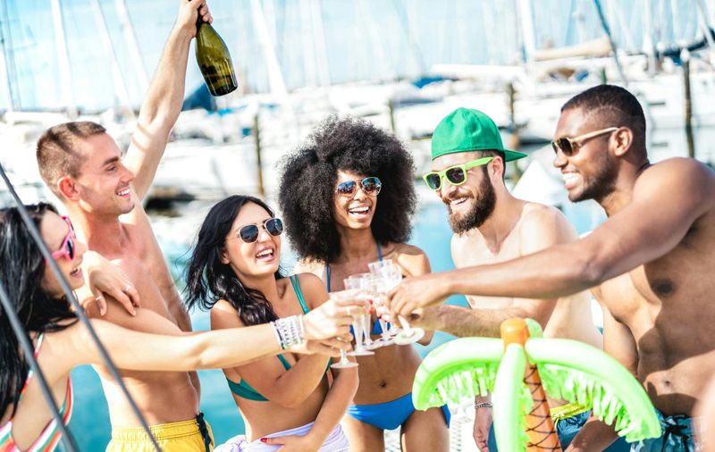 Billet Fête en bateau avec boissons à la marina de Fuengirola