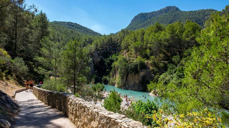 Billet Randonnée guidée à Montanejos avec piscines naturelles, à la journée, depuis Valence
