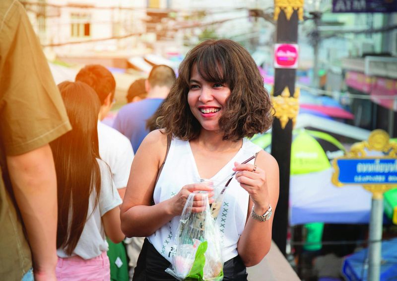 Billet Amphawa, marchés ferroviaires et excursion en bateau privé