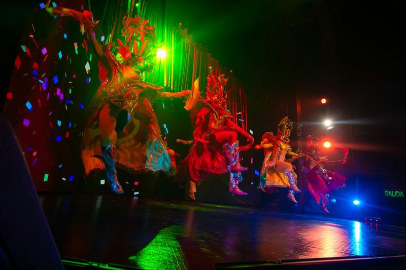 Billet Cuisine péruvienne et nuit de danse traditionnelle à Lima