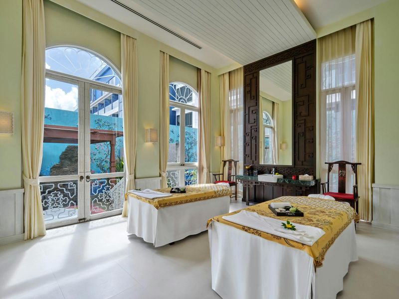 Billet Massage aux bougies aromatiques de 55 minutes au Kee Spa