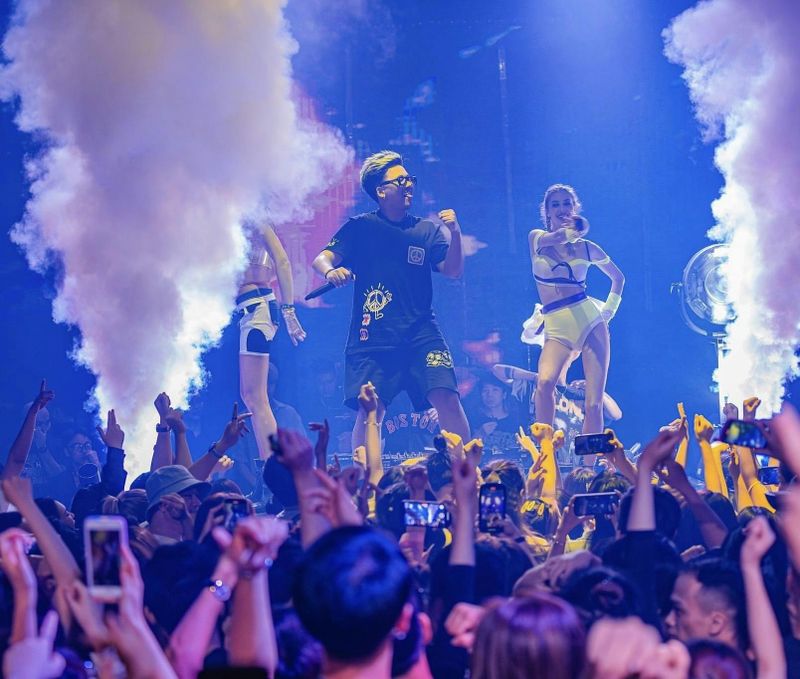 Billet Tournée des bars guidée à Hanoi avec boissons et entrée en discothèque