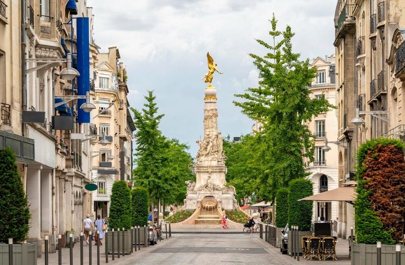 Billet Visite à pied des points forts de la ville de Reims avec un guide local