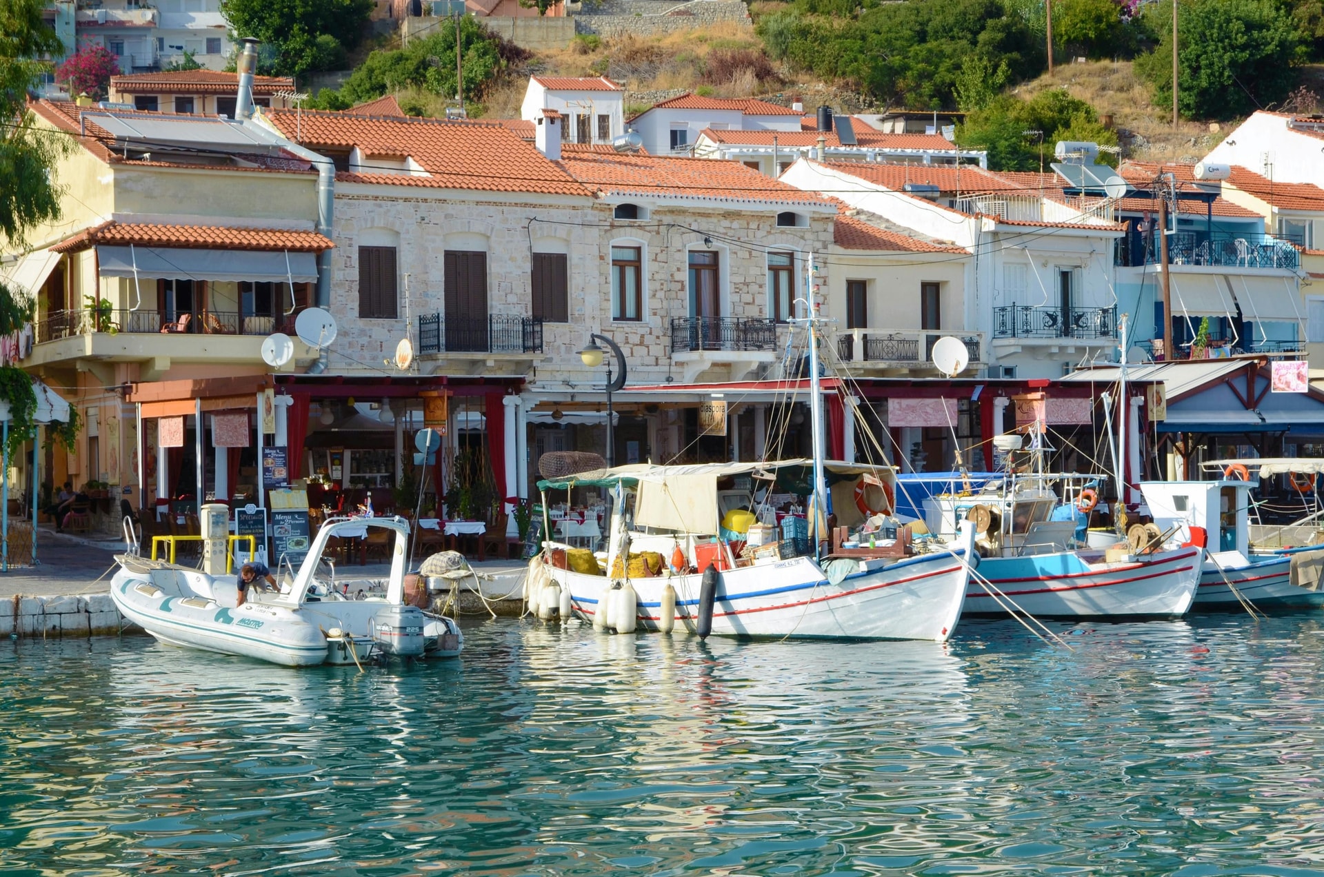 Billet Les villages de Samos en soirée