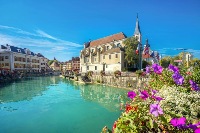 Billet Excursion d'une demi-journée à Annecy au départ de Genève avec visite guidée à pied