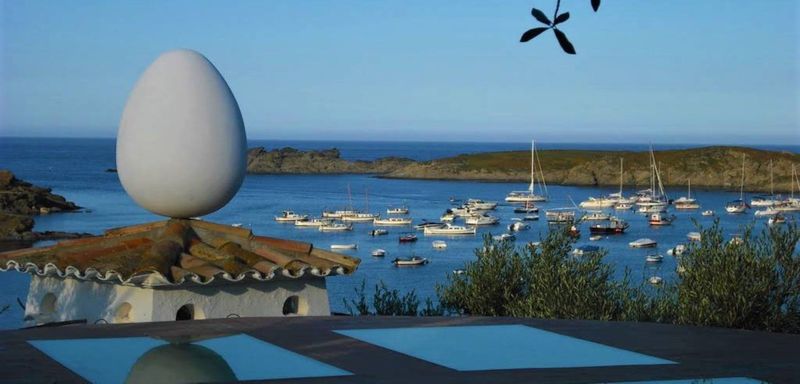 Billet Visite privée du musée Dalí, Figueres et Cadaqués au départ de Barcelone
