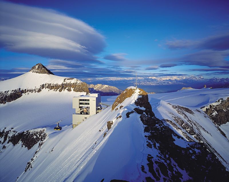 Billet Excursion d'une journée en bus Glacier 3000 au départ de Montreux
