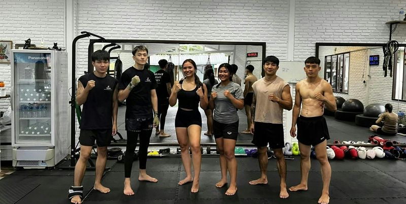 Billet Cours collectif d'introduction au Muay Thai pour débutants à Chiang Rai