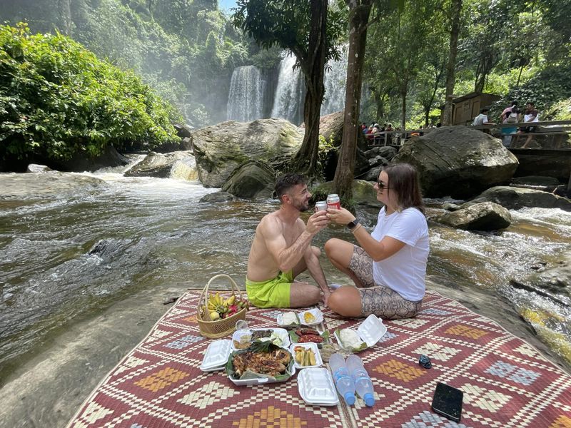 Billet Visite guidée de la montagne Kulen et du village flottant de Kampong Phluk