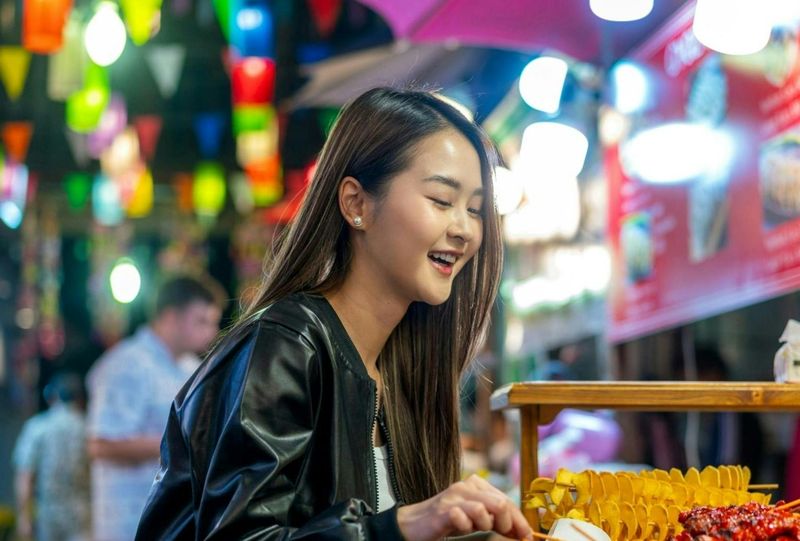 Billet Visite nocturne en tuk-tuk à Chiang Mai pour découvrir la cuisine de rue