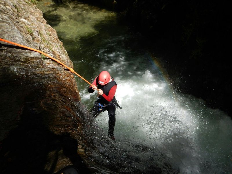 Billet Tour de canyoning pour débutants dans le canyon d'Alpenrosen