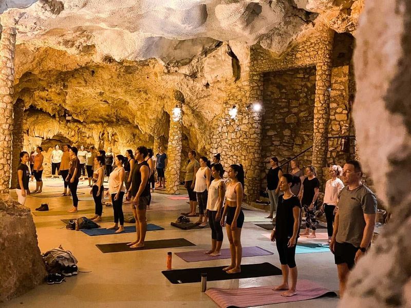 Billet Cabaret cave yoga et randonnée guidée au parc national de Yanchep