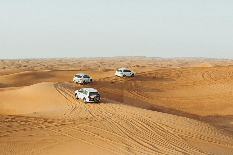 Billet Safari 4x4 dans le désert de Dubaï avec activités et dîner barbecue