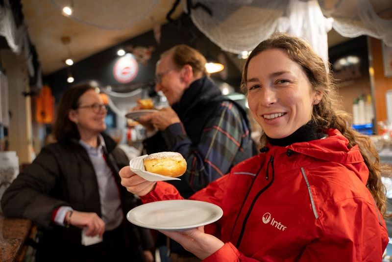 Billet Visite guidée de Vienne : gastronomie, café et marché