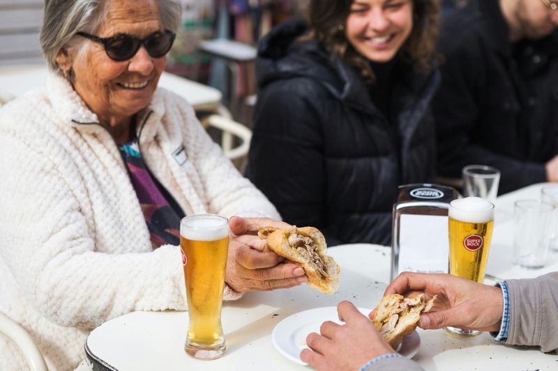 Billet Visite culinaire guidée de la Baixa et de la Mouraria à Lisbonne