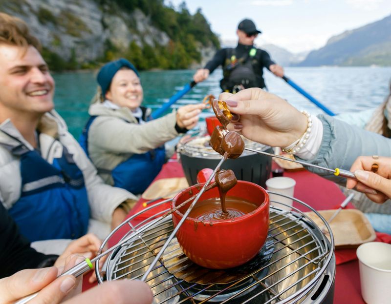 Billet Tour en bateau avec dégustation de fondue au chocolat à Interlaken