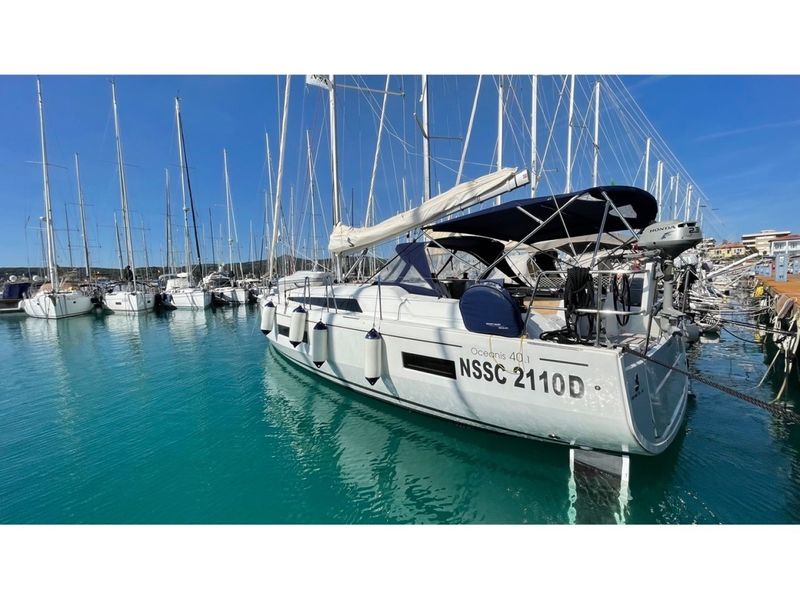 Billet Location de bateau - Bénéteau Oceanis 40.1 (Sailboat)
