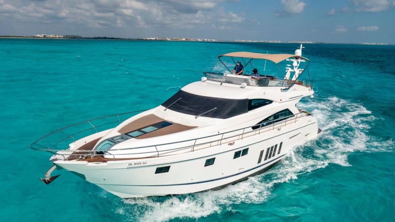 Billet Location de bateau - Fairline Squadron 70 (Yacht)