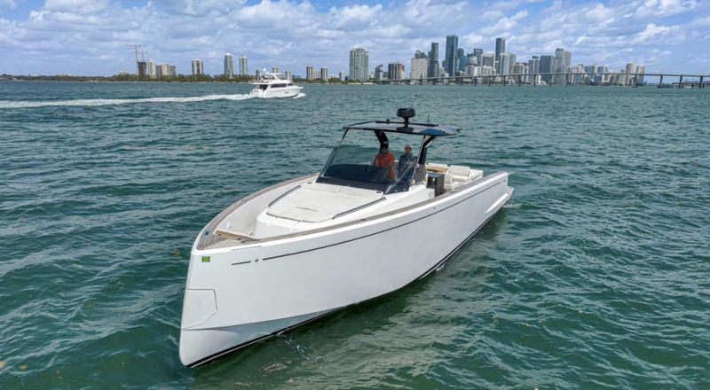 Billet Location de bateau - Pardo Yachts Pardo 43 (Motorboat)