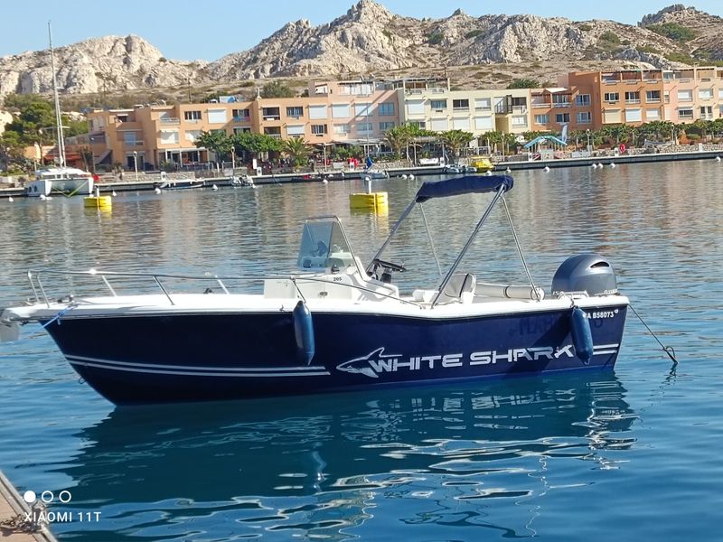 Billet Location de bateau - White Shark 205 (Motorboat)