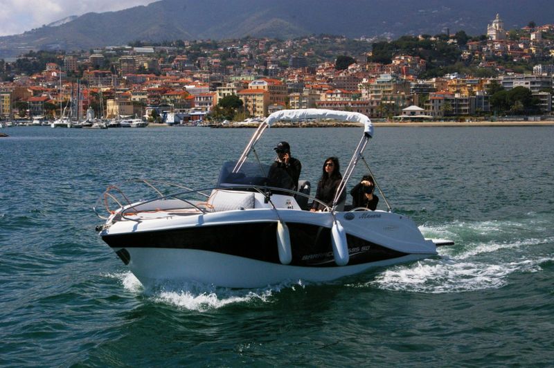 Billet Location de bateau - Okiboats Barracuda 595 (Motorboat)