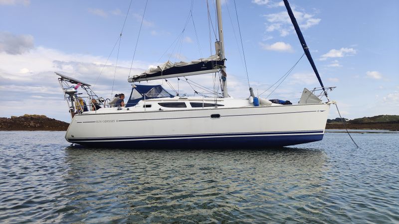 Billet Location de bateau - Jeanneau Sun Odyssey 35 DL (Sailboat)