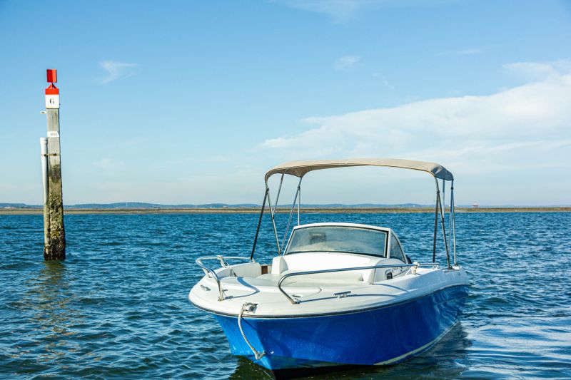 Billet Location de bateau - Bénéteau Ombrine 630 (Motorboat)