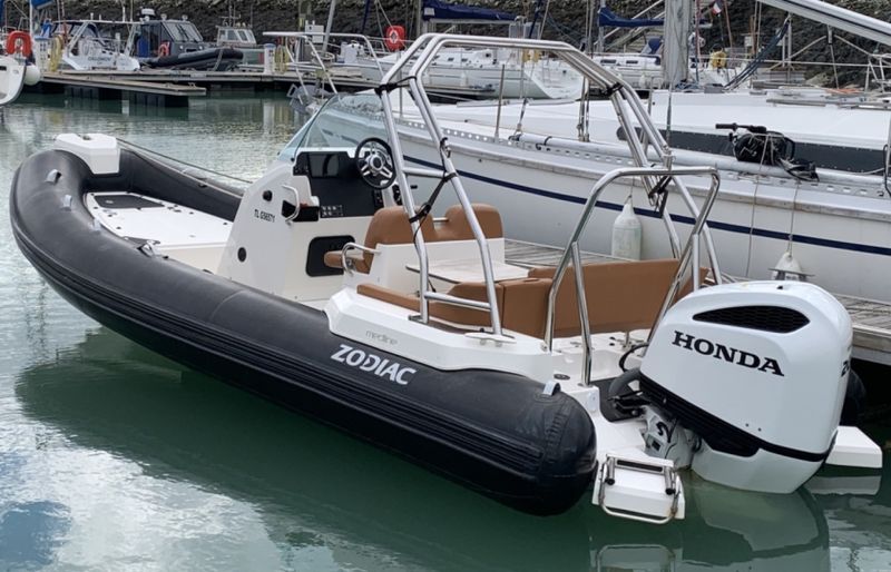 Billet Location de bateau - Zodiac Medline 6.8 (Semi-rigid)