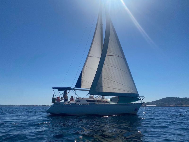 Billet Location de bateau - Jeanneau Sun Light 31 (Sailboat)