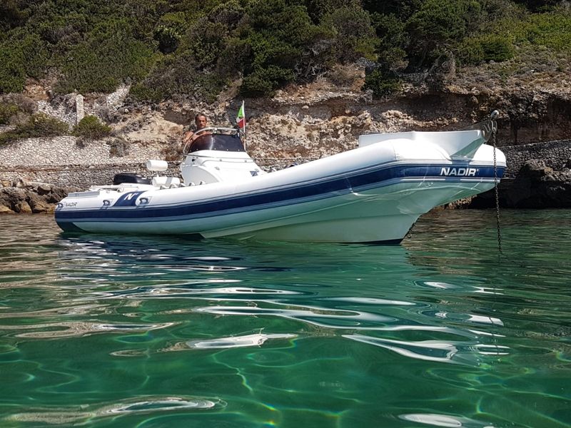 Billet Location de bateau - Nadir G25 (Semi-rigid)