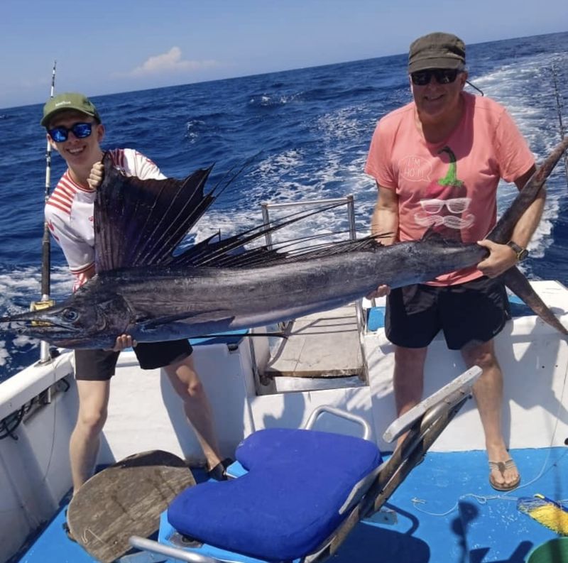 Billet Location de bateau - Custom made (Yacht)