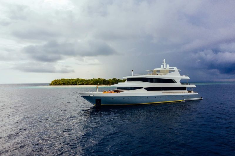 Billet Location de bateau - Custom Made Princess Ulua (Yacht)