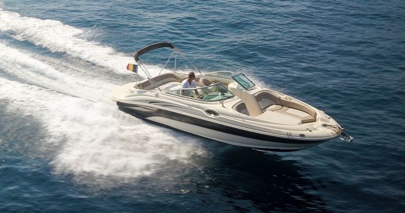 Billet Location de bateau - Sea Ray 240 Sundeck (Motorboat)