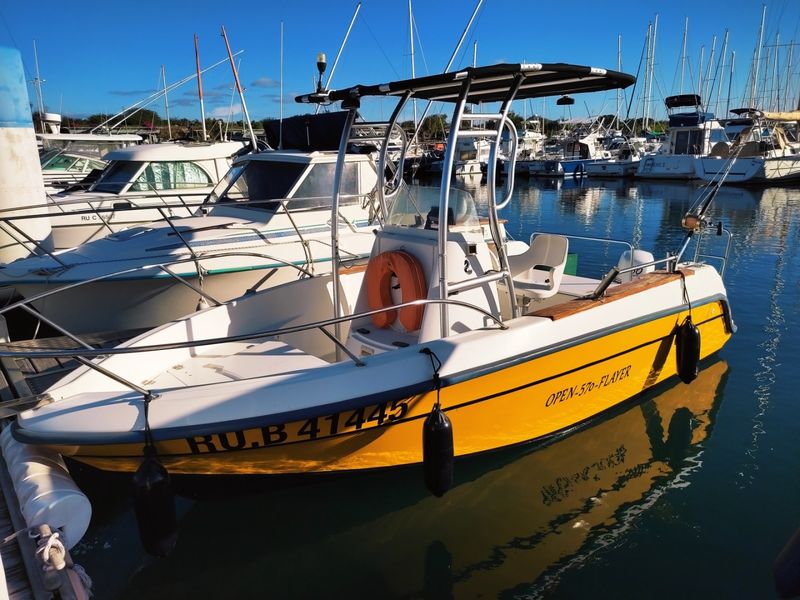 Billet Location de bateau - Bénéteau Flyer 570 Open (Motorboat)