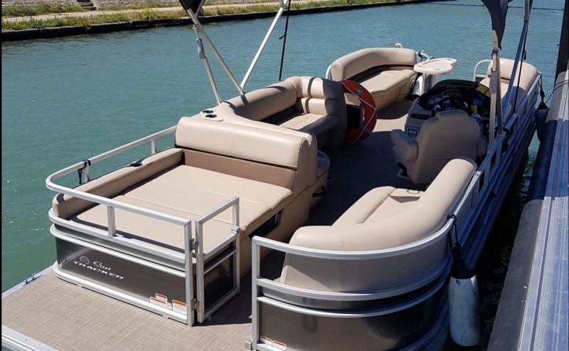 Billet Location de bateau - Suntracker PartyBarge 24 XP3 (Motorboat)