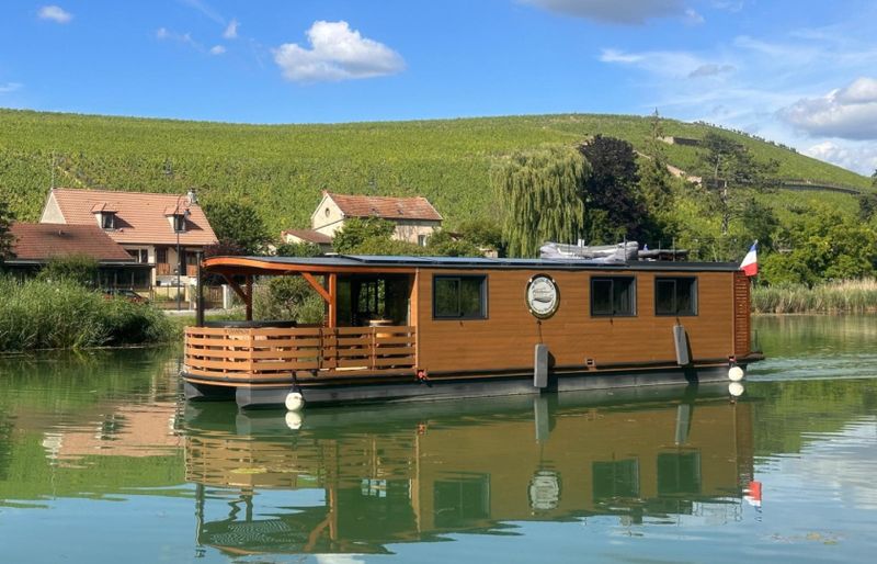 Billet Location de bateau - ibaia House boat solaire (Barge)
