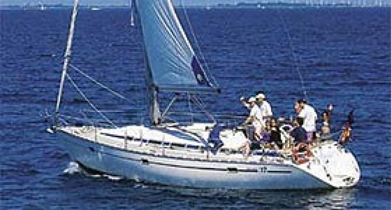 Billet Location de bateau - Bavaria Cruiser 37 (Sailboat)