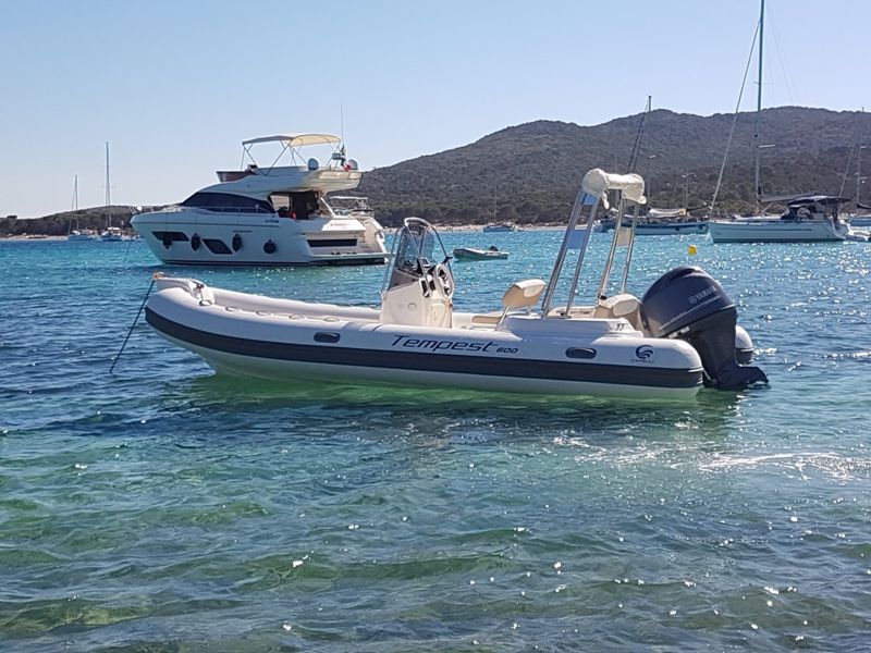 Billet Location de bateau - Capelli Tempest 600 Open (Semi-rigid)