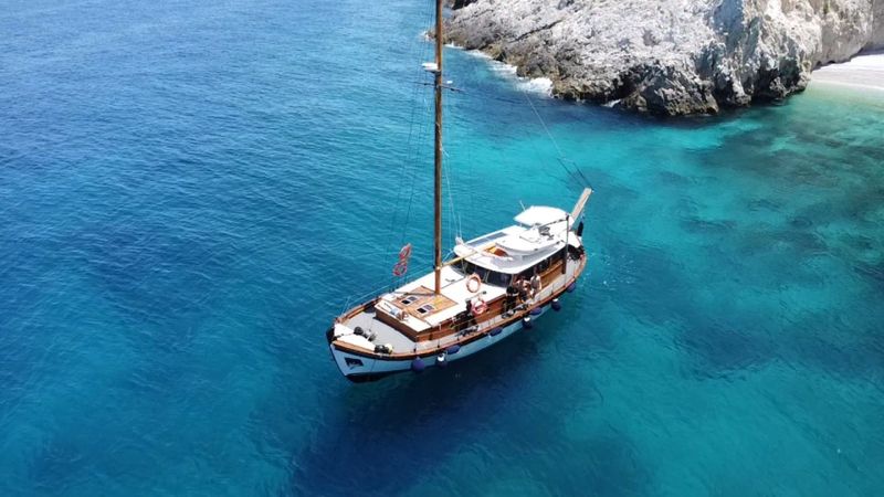 Billet Location de bateau - Traditional Mediterenean Cruiser (Sailboat)