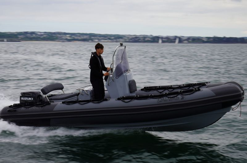Billet Location de bateau - 3D Tender 600 Patrol (Semi-rigid)