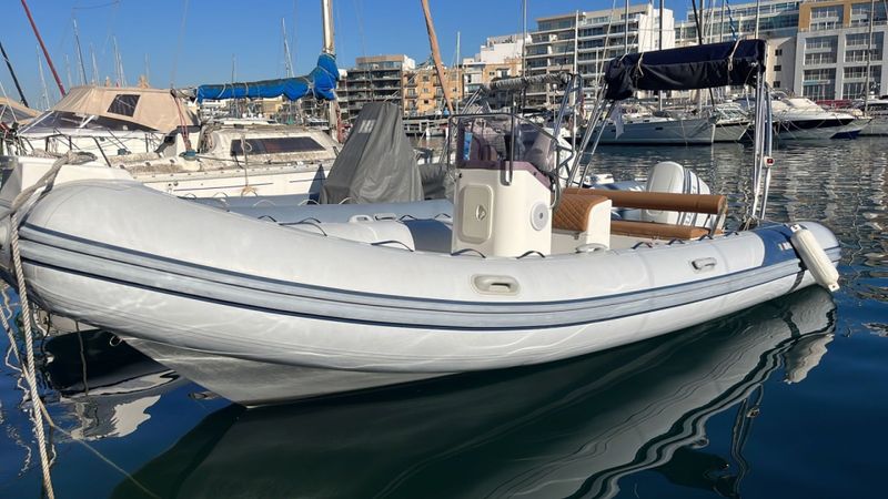 Billet Location de bateau - Master 630 SUMMER (Semi-rigid)