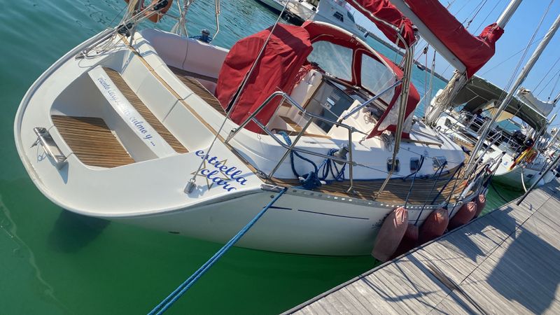 Billet Location de bateau - Dufour 35 Classic (Sailboat)