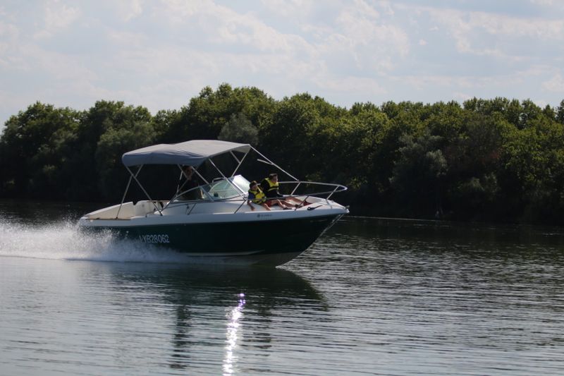 Billet Location de bateau - Jeanneau Cap Camarat 725 WA (Motorboat)